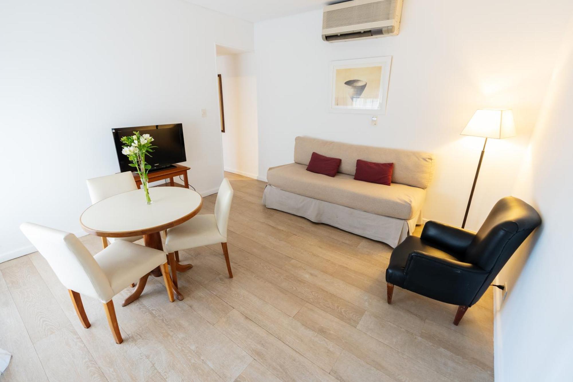 Loi Flats Buenos Aires Hotell Exteriör bild
