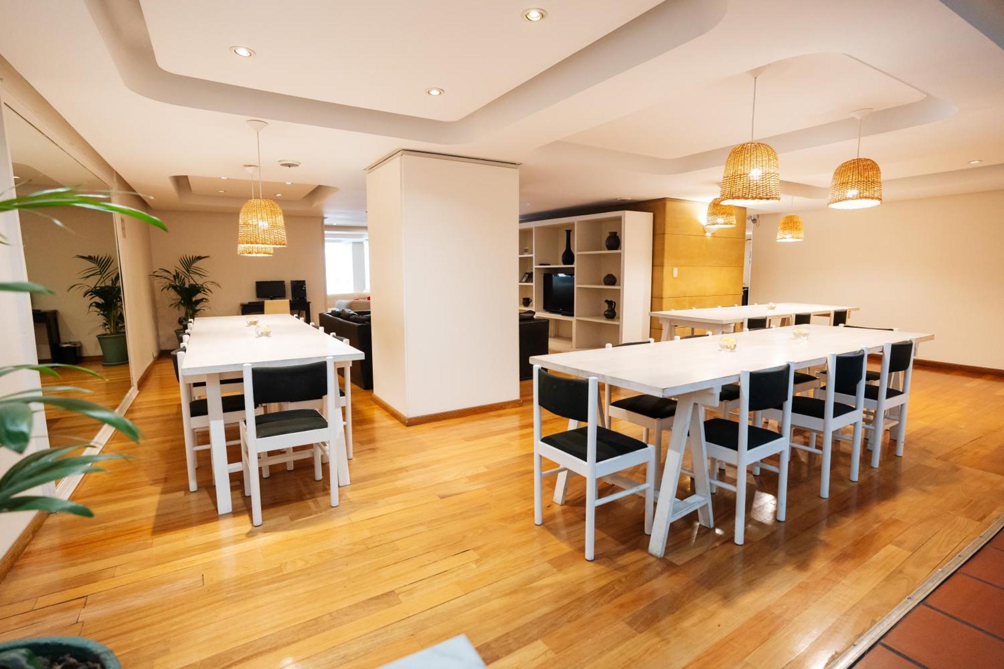 Loi Flats Buenos Aires Hotell Exteriör bild